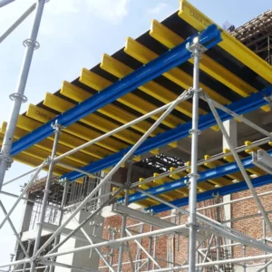 Scaffolding And Refurbished Items - Échafaudages Et Articles Remis À Neuf